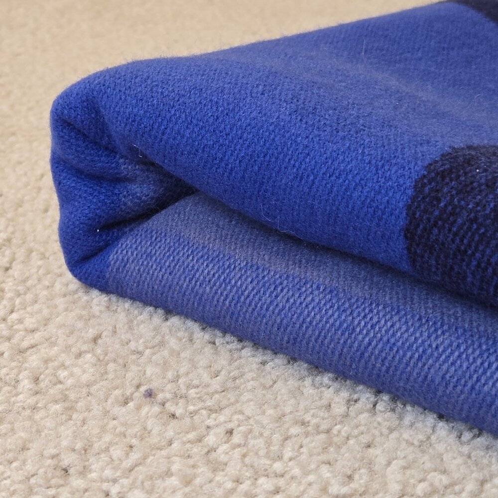 {{{THICK}}} Cashmere Woven Wrap From Florence Italy Luxury - Picture 2 of 16